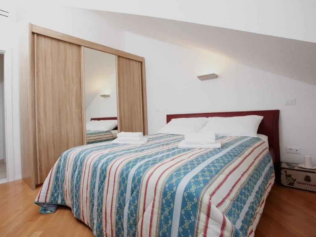 Apartment Sunny Bay - Free Parking 두브로브니크 외부 사진